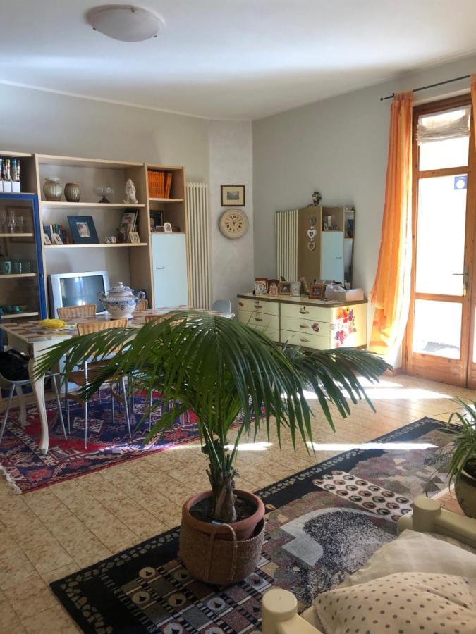 B & B Da Giusy Corte Franca Exterior foto